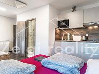 Okamžitý výnos – apartmánový dům na prodej - připraveno pro rozšíření - 1761238903-0782.jpg