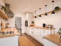 prodej bistra s  - 210m2 bistro s možností přestavby na pozemku 433m2 - 1.1.jpg