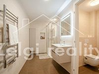 prodej bistra s  - 210m2 bistro s možností přestavby na pozemku 433m2 - 3.1.jpg