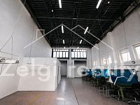 Pronájem skladově-výrobní haly | Břeclav | 428 m² | 3 vrata - 18bbe9f0-af66-4eac-b148-689658e4d90c.jpg