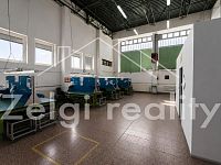 Pronájem skladově-výrobní haly | Břeclav | 428 m² | 3 vrata - 6812c546-e7ed-404c-9719-b603084ff64a.jpg