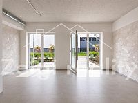 Pronájem obchodních prostor 72–144 m² | Velké Pavlovice - b6974a19-b537-4869-bdcb-286d3e27208f.jpg