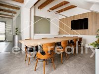 Moderní rohová kancelář 19 m² s výhledem | Velké Pavlovice - c0b3fa73-8562-4f8e-ac06-e6c9ec7ba509.jpg