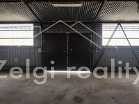 Pronájem skladové / výrobní haly 220 m² – 2 rampy, čelní nájezd, 380 V - 4d962dfd-1796-4aca-bdee-3df397568622.jpg