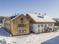 NOVÝ LUXUSNĚ VYBAVENÝ MEZONETOVÝ APARTMÁN V CENTRU KVILDY -  NÁRODNÍ PARK ŠUMAVA - DJI_0042_web.jpg