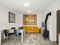 STYLOVÝ HORSKÝ DŮM NA ŠUMAVĚ SE TŘEMI SAMOSTATNÝMI APARTMÁNY, ZADOV - CHURÁŇOV - StudioBARAK-30.jpg