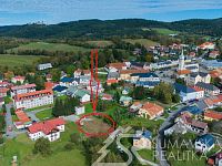 ZAHÁJENA VÝSTAVBA KOMFORTNÍCH APARTMÁNŮ NA ŠUMAVĚ V ULICI ČESKÁ – KAŠPERSKÉ HORY - DJI_1.jpg