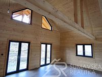 NOVOSTAVBA S GARÁŽÍ - VÝJIMEČNĚ PŘÍVĚTIVÉ MÍSTO NA ÚBOČÍ JAVORNÍKU–ROHANOV, CENTRÁLNÍ ŠUMAVA - 1743513489617.jpg