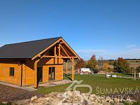 NOVOSTAVBA RODINNÉHO DOMU NA ÚBOČÍ JAVORNÍKU – ROHANOV, CENTRÁLNÍ ŠUMAVA