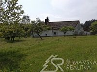 SOLITÉRNÍ PŮVODNÍ CHALUPA V NÁDHERNÉ POLOZE NA MYSTICKÉM MÍSTĚ SE ŠUMAVOU  NA DOHLED - IMG_20180503_102451.jpg