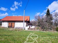 SOLITÉRNÍ PŮVODNÍ CHALUPA V NÁDHERNÉ POLOZE NA MYSTICKÉM MÍSTĚ SE ŠUMAVOU  NA DOHLED - IMG_20230331_140757.jpg