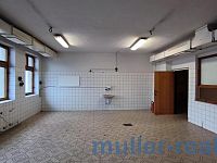 BÝVALÝ KULTURNÍ DŮM NA ATRAKTIVNÍM OBCHODNÍM MÍSTĚ – ŽICHOVICE - Foto 14