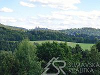 SLUNNÝ STAVEBNÍ POZEMEK S VÝHLEDEM NA ŠUMAVU   3 KM OD SUŠICE - IMG_20250723_171442.jpg