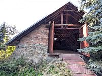 NEMOVITOST K PŘESTAVBĚ V KLIDNÉ ČÁSTI ŠUMAVSKÉHO PODHŮŘÍ – BÍLENICE - PXL_20250908_133925401.MP.jpg