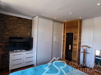 LUXUSNÍ APARTMÁN 4+1 PŘÍMO NA NÁMĚSTÍ V KAŠPERSKÝCH HORÁCH - 1697043030328.jpg