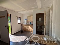 RODINNÝ DŮM NA ŠUMAVĚ – STRAŠÍN U SUŠICE- SLEVA - PXL_20250930_105409958.jpg