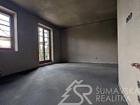 NOVÝ BYT 1+KK S VÝCHODNÍM BALKONEM A VÝHLEDEM NA ŠUMAVU-KAŠPERSKÉ HORY - PXL_20251003_101447744.jpg