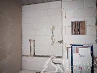 NOVÝ BYT 1+KK S VÝCHODNÍM BALKONEM A VÝHLEDEM NA ŠUMAVU-KAŠPERSKÉ HORY - PXL_20251003_101536660.jpg