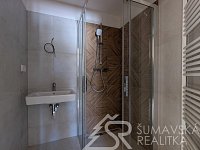 NOVÝ BYT 1+KK S VÝCHODNÍM BALKONEM A VÝHLEDEM NA ŠUMAVU-KAŠPERSKÉ HORY - PXL_20260202_110422734.jpg