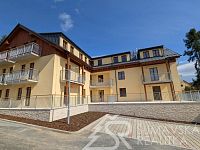 NOVÝ BYT 1+KK S VÝCHODNÍM BALKONEM A VÝHLEDEM NA ŠUMAVU-KAŠPERSKÉ HORY - PXL_20260325_112659174.jpg