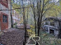 BÝVALÁ SLAVNÁ WACLAWICKOVA PILA, DNES LUKRATIVNÍ POZEMKY  V CHKO ŠUMAVA - REJŠTEJN - PXL_20251012_141154102.jpg