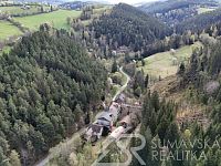 BÝVALÁ SLAVNÁ WACLAWICKOVA PILA, DNES LUKRATIVNÍ POZEMKY  V CHKO ŠUMAVA - REJŠTEJN - DJI_20250423093307_0062_D.jpg