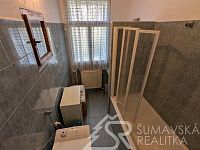 RODINNÝ DŮM SE ZAHRADOU V OBCI LUKOVIŠTĚ  U KOLINCE - PXL_20251030_132603121.MP.jpg