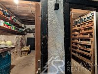 RODINNÝ DŮM SE ZAHRADOU V OBCI LUKOVIŠTĚ  U KOLINCE - PXL_20251030_134601810.MP.jpg