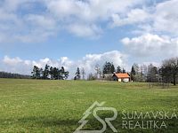 CHALUPA MA SAMOTĚ V NÁDHERNÉ POLOZE  NA MYSTICKÉM MÍSTĚ "BOŽÍ KÁMEN" SE ŠUMAVOU NA DOHLED - image0.jpeg