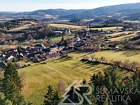 DŮM NA SMOTĚ U LESA S FANTASTICKÝM PANORAMATICKÝM VÝHLEDEM,  OSTRUŽNO NA ŠUMAVĚ - DJI_20251210101345_0276_D.JPG