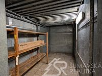 ZAVEDENÝ OBCHOD A FUNGUJÍCÍ RESTAURACE V CENTRU OBCE PŘEDSLAV - PXL_20260220_080309127.MP.jpg