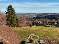 DŮM NA SAMOTĚ U LESA S FANTASTICKÝM PANORAMATICKÝM VÝHLEDEM,  OSTRUŽNO NA ŠUMAVĚ - DJI_20251210101539_0280_D.JPG