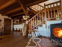 DŮM NA SAMOTĚ U LESA S FANTASTICKÝM PANORAMATICKÝM VÝHLEDEM,  OSTRUŽNO NA ŠUMAVĚ - PXL_20251209_092354668.jpg