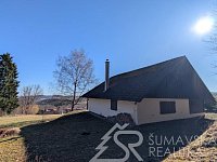 DŮM NA SAMOTĚ U LESA S FANTASTICKÝM PANORAMATICKÝM VÝHLEDEM,  OSTRUŽNO NA ŠUMAVĚ - PXL_20260313_083643237.jpg