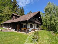DŮM NA SAMOTĚ U LESA S FANTASTICKÝM PANORAMATICKÝM VÝHLEDEM,  OSTRUŽNO NA ŠUMAVĚ - PXL_20260513_081710571.MP.jpg