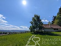 DŮM NA SAMOTĚ U LESA S FANTASTICKÝM PANORAMATICKÝM VÝHLEDEM,  OSTRUŽNO NA ŠUMAVĚ - PXL_20260513_084043760.MP.jpg
