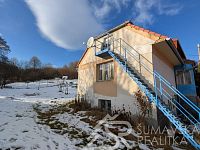 DŮM POD HRADEM KAŠPERK PO REKONSTRUKCI IHNED K NASTĚHOVÁNÍ, NEZDICE NA ŠUMAVĚ - PXL_20260115_123945765.jpg