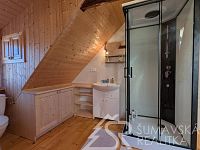 DŮM POD HRADEM KAŠPERK PO REKONSTRUKCI IHNED K NASTĚHOVÁNÍ, NEZDICE NA ŠUMAVĚ - PXL_20260119_123504056.jpg