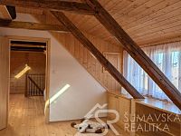 DŮM POD HRADEM KAŠPERK PO REKONSTRUKCI IHNED K NASTĚHOVÁNÍ, NEZDICE NA ŠUMAVĚ - PXL_20260119_124101960.jpg