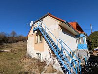 DŮM POD HRADEM KAŠPERK PO REKONSTRUKCI IHNED K NASTĚHOVÁNÍ, NEZDICE NA ŠUMAVĚ - PXL_20260313_082057346.jpg