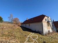 DŮM POD HRADEM KAŠPERK PO REKONSTRUKCI IHNED K NASTĚHOVÁNÍ, NEZDICE NA ŠUMAVĚ - PXL_20260313_082152291.jpg