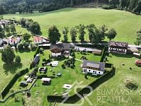 STYLOVÝ KOMFORTNÍ PENZION S VÝHLEDEM DO ÚDOLÍ– CENTRÁLNÍ ŠUMAVA - Dron 4.jpg