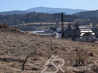 VÝJIMEČNÝ STAVEBNÍ POZEMEK VE VIMPERKU S VÝHLEDEM NA ZÁMEK A BOUBÍN - PXL_20260319_114122328.MP.jpg