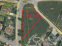 SLUNNÝ POZEMEK S VÝHLEDEM NA ZÁMEK I BOUBÍN VE VIMPERKU ZA SKVĚLOU CENU - Mapa OF.jpg