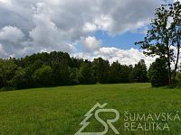 STAVEBNÍ POZEMEK S VÝHLEDEM NA ŠUMAVU O VÝMĚŘE 2272 m2, ZALUŽÍ U SUŠICE - DSC_2774.JPG