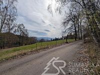 POZEMEK NA KRÁSNÉM MÍSTĚ S PANORAMATICKÝM VÝHLEDEM  POD HRADEM KAŠPERK, BOHDAŠICE - PXL_20260413_134141767.MP.jpg