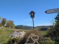 POZEMEK NA KRÁSNÉM MÍSTĚ S PANORAMATICKÝM VÝHLEDEM  POD HRADEM KAŠPERK, BOHDAŠICE - PXL_20260428_131441189.jpg