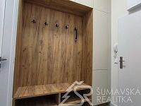 PLNĚ ZAŘÍZENÝ KOMFORTNÍ PROSVĚTLENÝ BYT V NOVÉM DOMĚ – JAVORNÁ – ŠUMAVA - 1696612165695.jpg