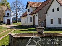 POZEMEK NA KLIDNÉM MÍSTĚ U HRADU KAŠPERK, HUMPOLEC NA ŠUMAVĚ - PXL_20260428_134501159.jpg