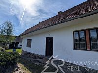 CHALUPA NA ŠUMAVĚ - PARÝZEK – TICHÉ MÍSTO U LESA S DUŠÍ STARÝCH ČASŮ - PXL_20260505_082650963.jpg